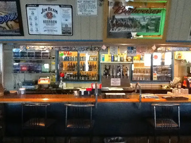 Jackson Hole II Bar & Grill