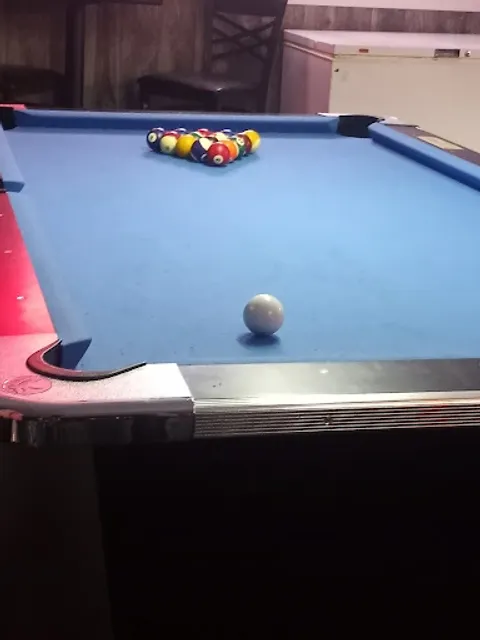 Grumpy's Bar & Grill