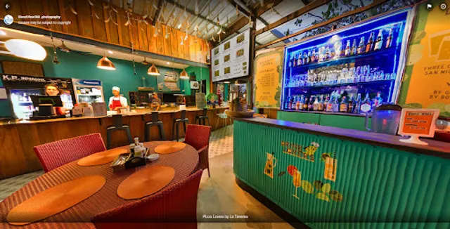 Pizza Lovers By La Taverna.