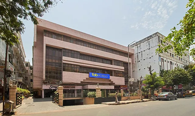 Hotel Sai Prakash
