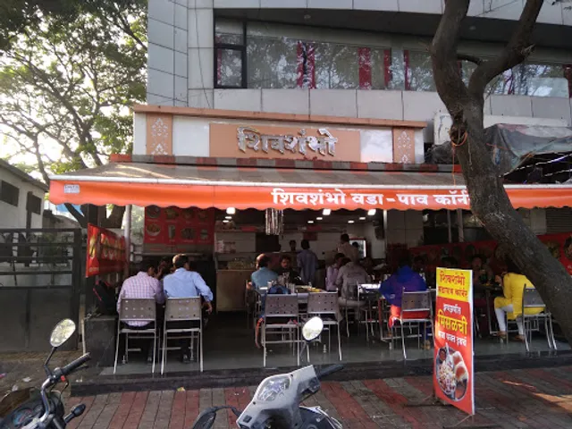 Shivshambho Vadapao Corner