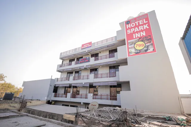 HOTEL SPARK INN