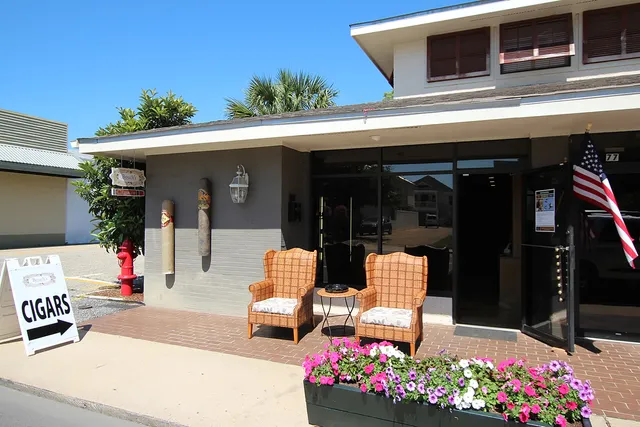 Bouch's Premium Cigars, Accessories, & More