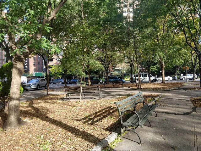 Montgomery Triangle Park