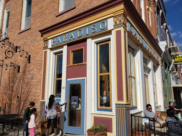 Cafe Paradiso
