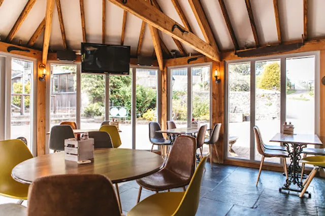 The Yard - Bar & Kitchen at Wooda