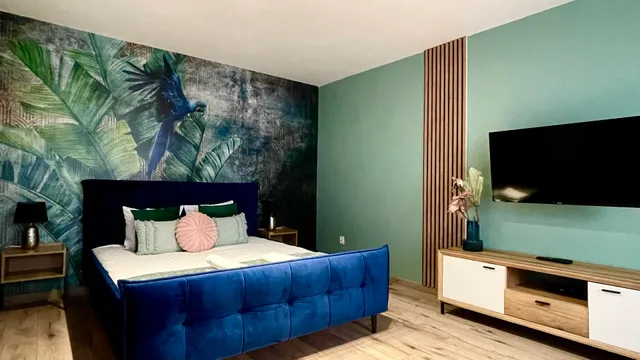 Blue Apartment close to Old Town