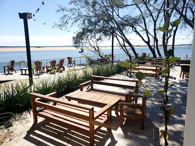 El faro club nautico