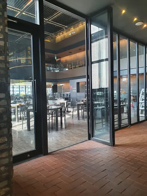 Mad for Garlic, Gwanghwamun D Tower