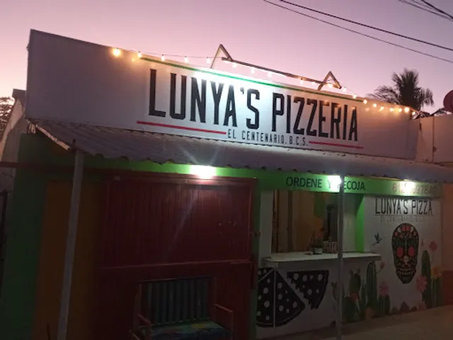 Pizzas Lunya's