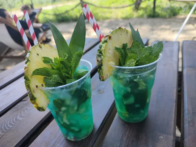 Prosto z Mostu Beach Bar - Marina Dąbie