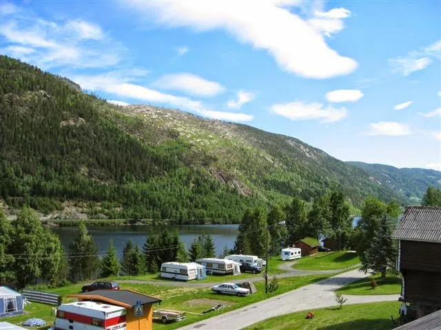 Fjordgløtt Camping & Cabin Center