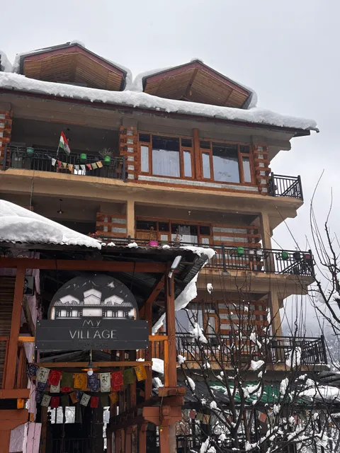 The village stay& cafe