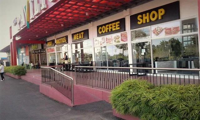 charlie's Restaurant