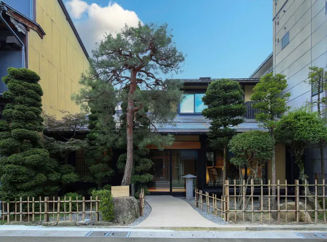 IORI STAY - LOUNGE & SPA -