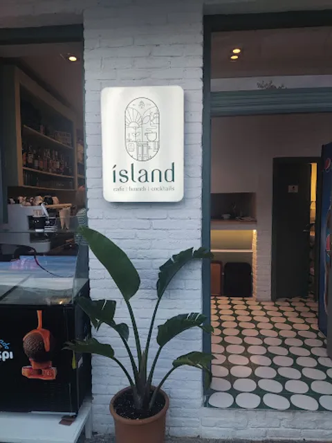 island cafe