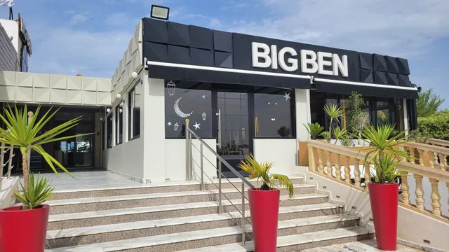 Big Ben Café
