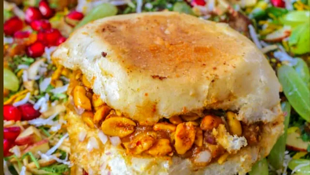Har Bhole Kutchi Dabeli