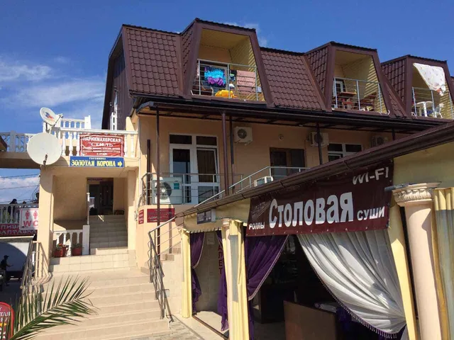 The hotel "Scarlet Sails"