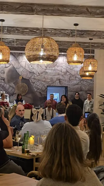 MOKAMBO Plaza Nueva I Restaurante Sevilla