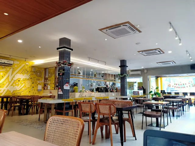 PAPER CUP COFFEE MANYAR