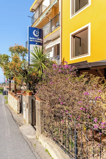 LUNA E STELLE Bed e Breakfast