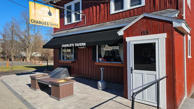 Charlie's Tavern