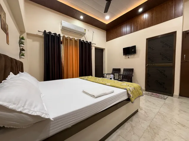 Thakur Homestay-Your Serenity in Varanasi