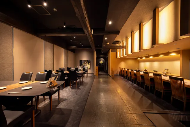 Noto-mae Sushi & Genshiyaki Sushiminatozaki