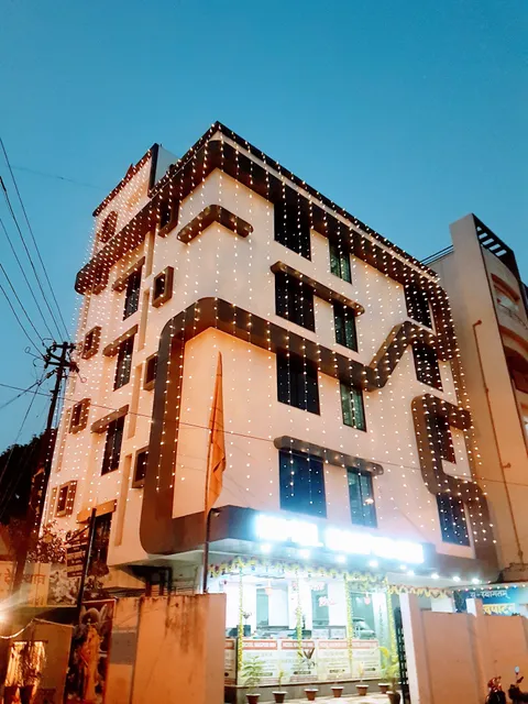 Hotel Nagpur Inn