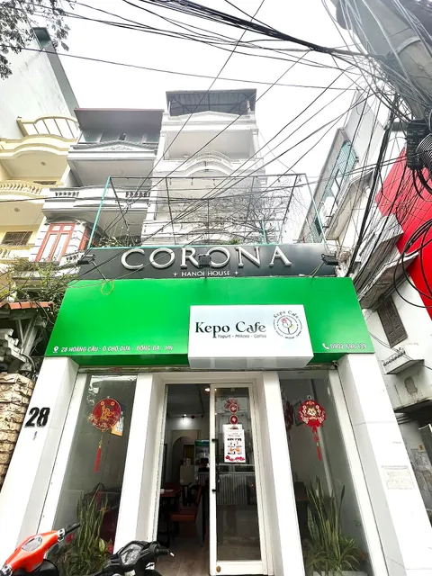 C o r o n a Hanoi House