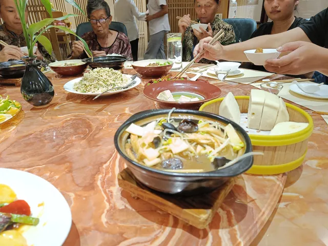 Ru Shi Shu Su Restaurant