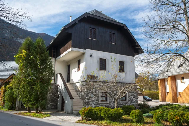 Guest house Vila Korošec