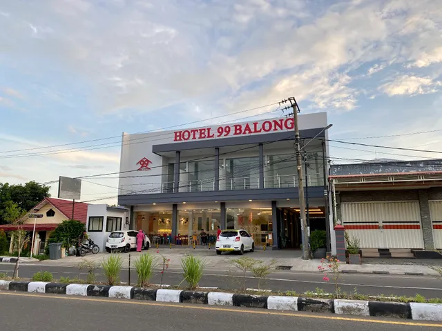 Hotel 99 Balong, Sumbawa Besar