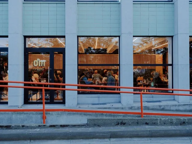 OM resto (ouvert midi en semaine & soirs de concert dès 17h