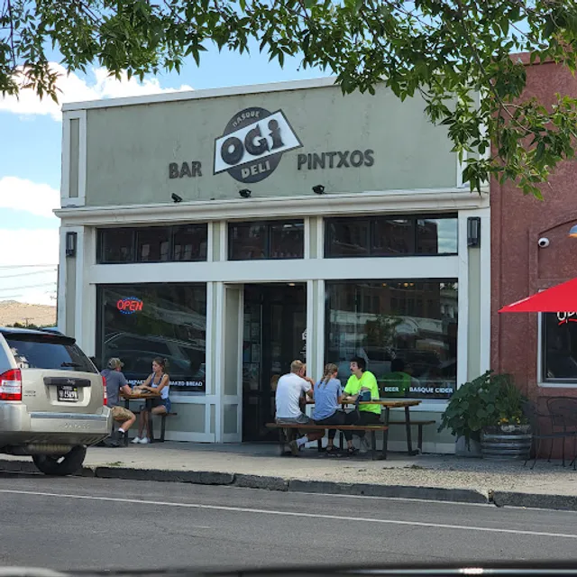 Ogi Deli - Bar & Pintxos