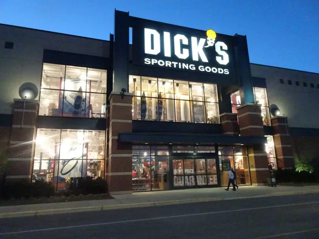 DICK'S Sporting Goods