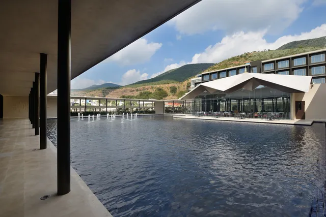 Marasa Sarovar Premiere, Tirupati