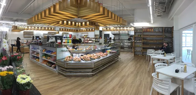 Hartlief Gardens Deli