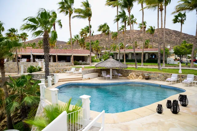 Hotel Punta Pescadero Paradise