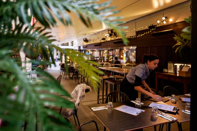 Alta Cafe & Catering