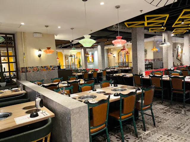 Tong Yang, Ayala Malls Feliz