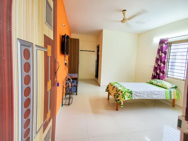 Nirbhaya Ladies PG (TCS, Bhuwalka/ ITPL)