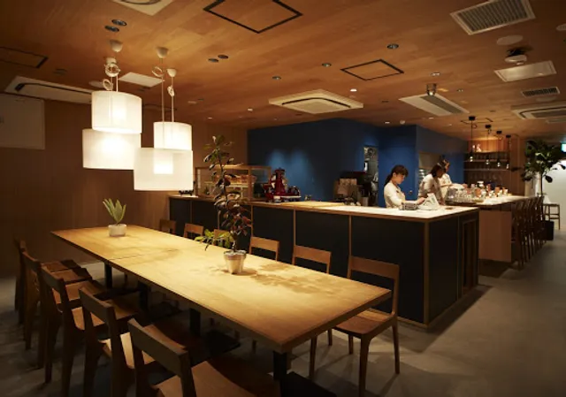 Midtree Cafe Kaihin Makuhari Station