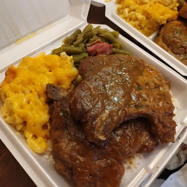 Chef Quis Cajun & Soul Food