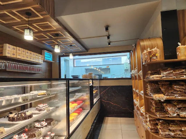 Iyengars Oven Fresh - Bakery ,Cake Shop