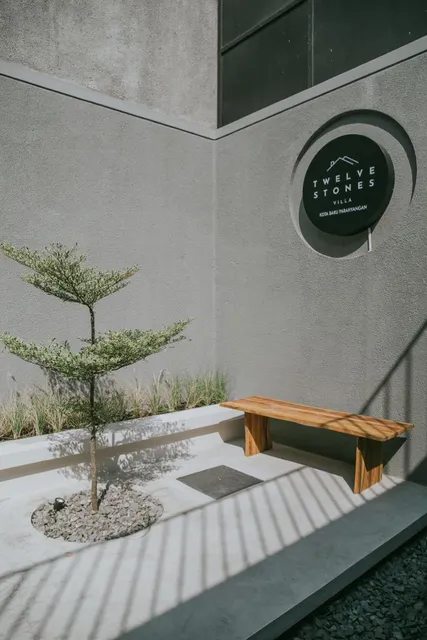 Twelve Stones Villa KBP