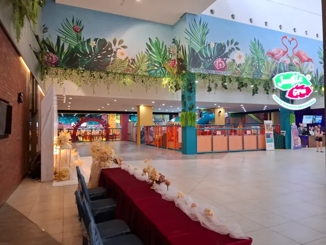 Quayside Mall