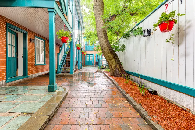 North House - Maison Ste-Ursule