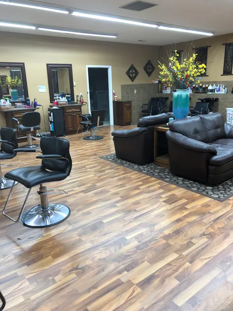 Shear Madness Salon & Boutique
